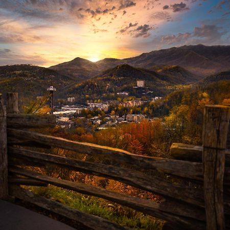Highland Dream, Hot Tub, 1089 Free Tickets Each Paid Day, Dollywood And More Sevierville Exterior foto
